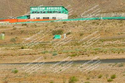 media/Jun-01-2025-CalClub SCCA (Sun) [[eae223c5dd]]/Group 3/Qualifying/